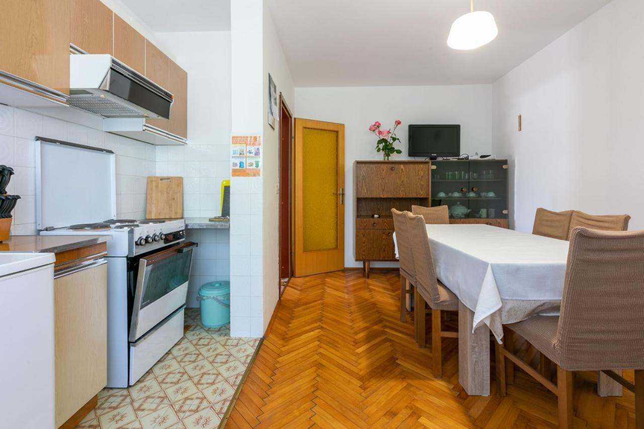 Apartments Mirena Crikvenica Exterior photo