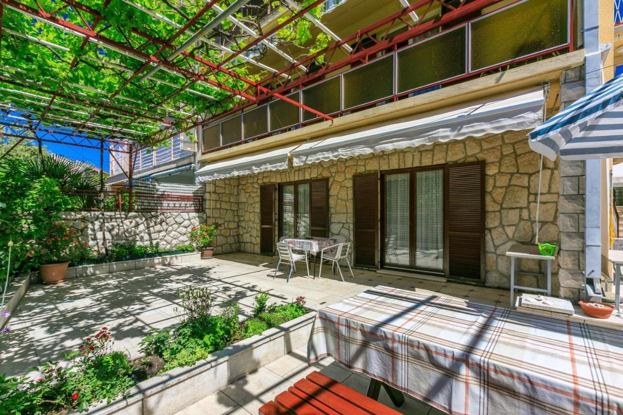 Apartments Mirena Crikvenica Exterior photo
