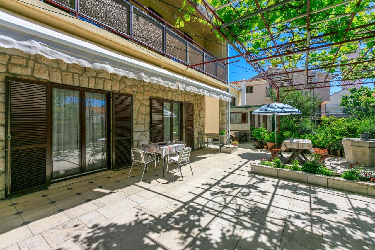Apartments Mirena Crikvenica Exterior photo