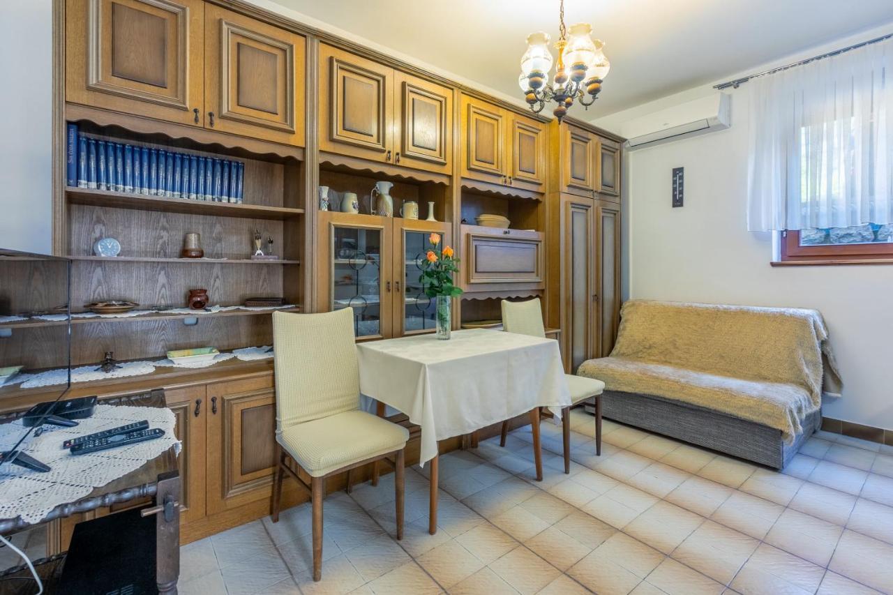 Apartments Mirena Crikvenica Exterior photo
